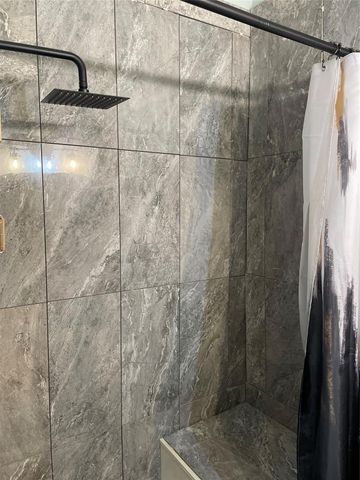 6811 Saint Augustine Street, Houston, TX 77021