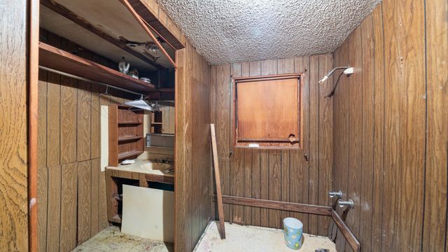 106 Winter Lane, Mabank, TX 75156