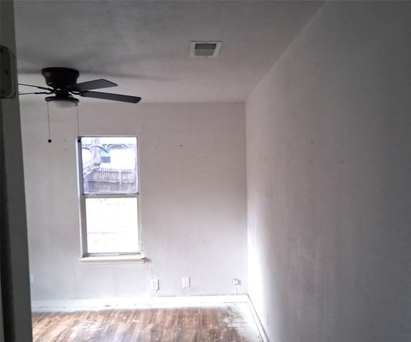 820 Allen Street, Denton, TX 76205