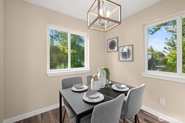 6417 Ellis Avenue S, Seattle, WA 98108