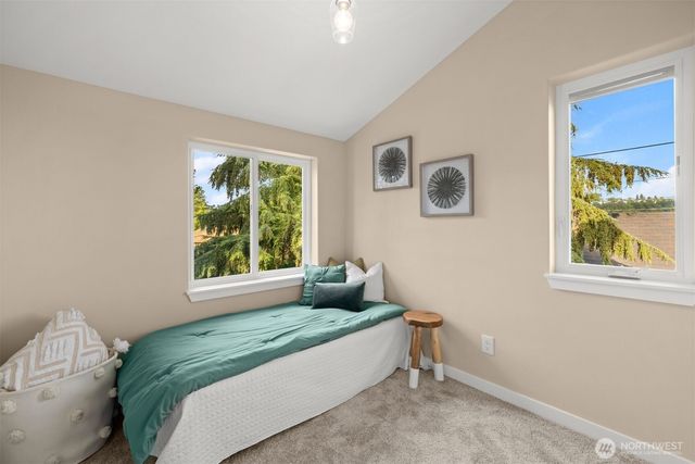 6417 Ellis Avenue S, Seattle, WA 98108