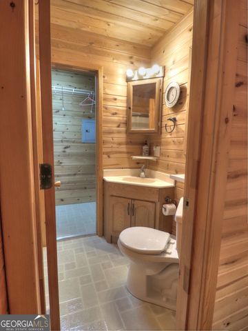 90 Campfire Drive, Cleveland, GA 30528
