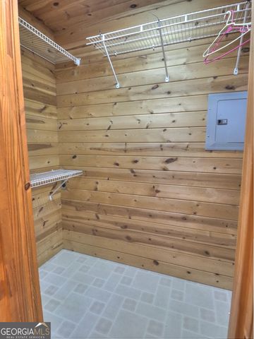 90 Campfire Drive, Cleveland, GA 30528