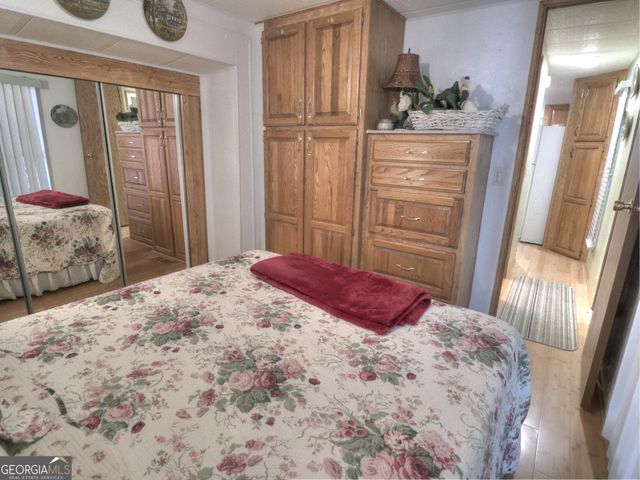 90 Campfire Drive, Cleveland, GA 30528