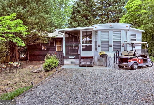 90 Campfire Drive, Cleveland, GA 30528