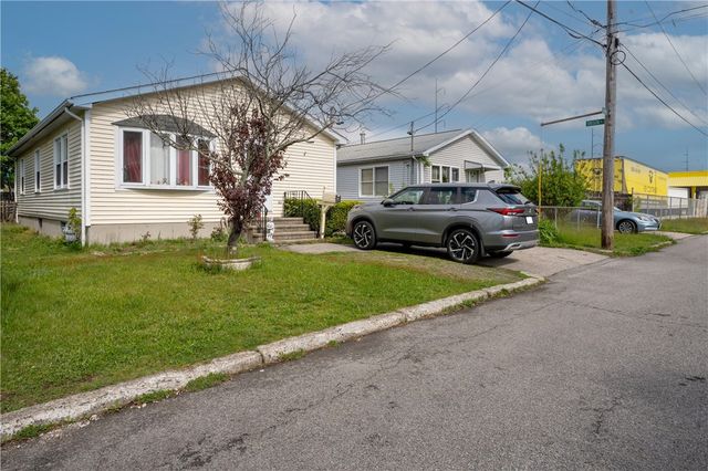 102 Kenmore Street, Pawtucket, RI 02861