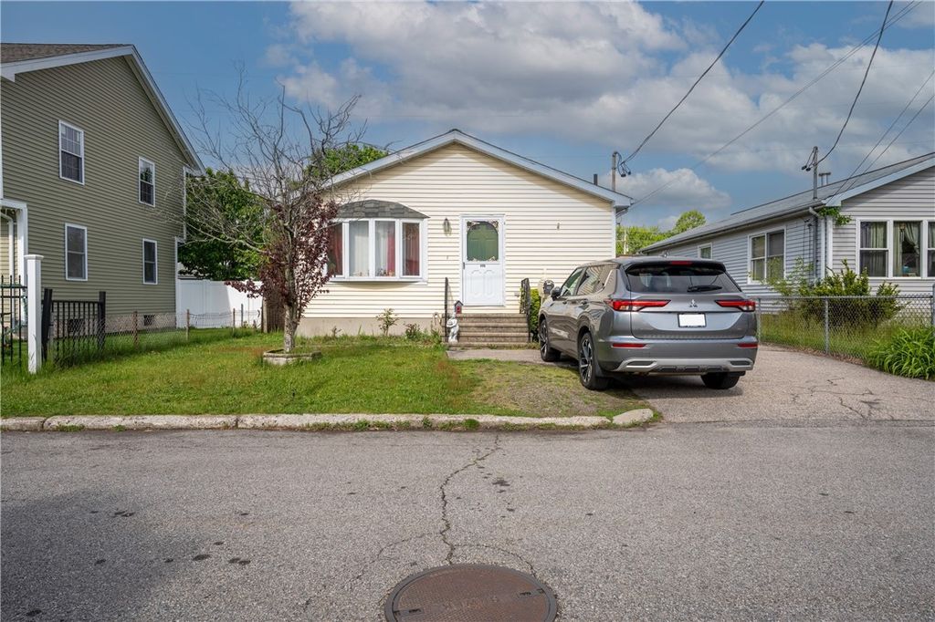 102 Kenmore Street, Pawtucket, RI 02861