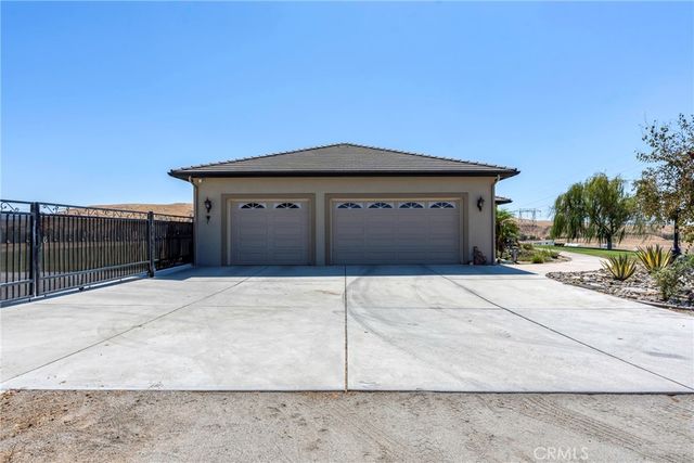 11035 Rio Mesa Drive, Bakersfield, CA 93308