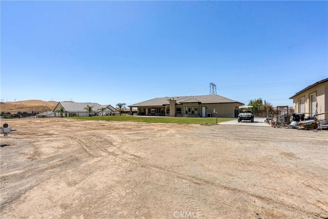 11035 Rio Mesa Drive, Bakersfield, CA 93308