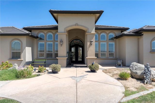 11035 Rio Mesa Drive, Bakersfield, CA 93308