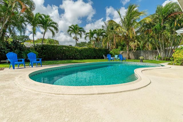 4370 Flax Court, Palm Beach Gardens, FL 33410