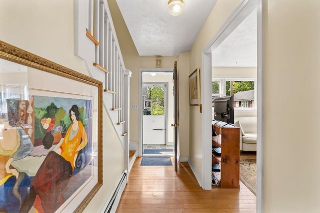 25 Alden Place, Newton, MA 02465