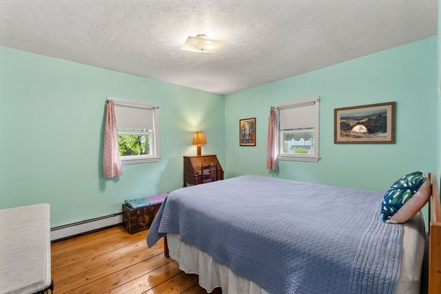 25 Alden Place, Newton, MA 02465