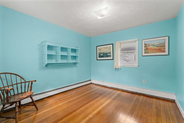 25 Alden Place, Newton, MA 02465