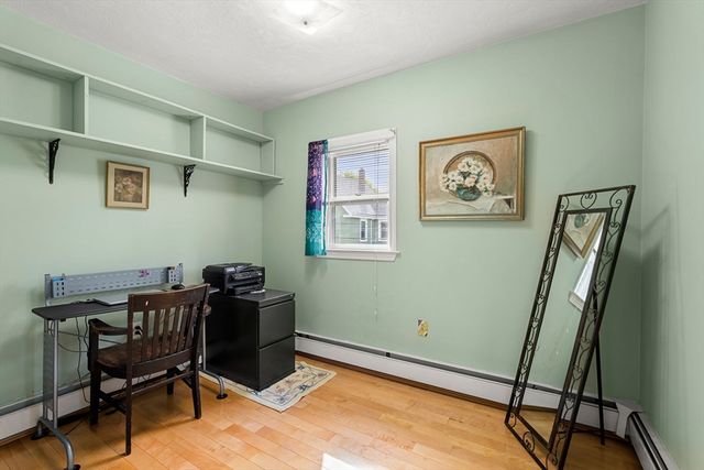 25 Alden Place, Newton, MA 02465
