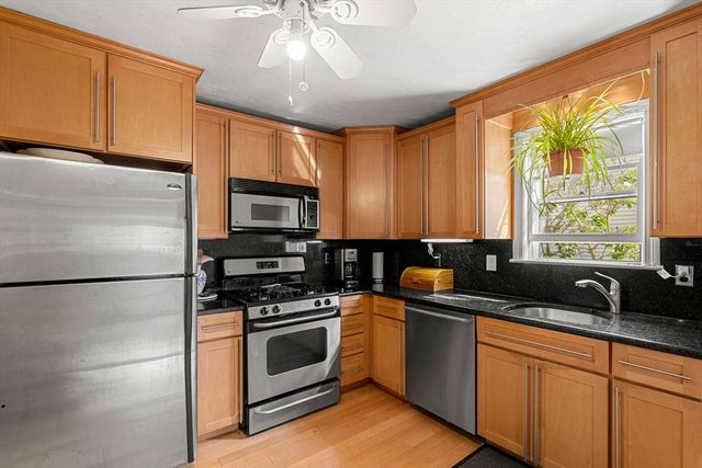 25 Alden Place, Newton, MA 02465