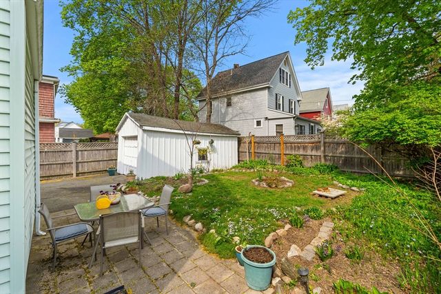 25 Alden Place, Newton, MA 02465