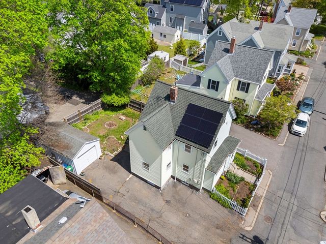 25 Alden Place, Newton, MA 02465