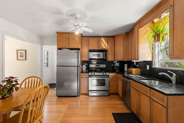 25 Alden Place, Newton, MA 02465