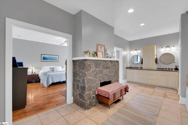 19 David Street, Greenville, SC 29609