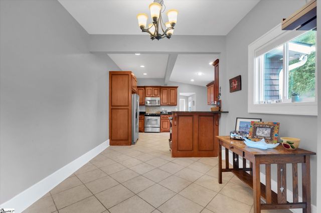 19 David Street, Greenville, SC 29609