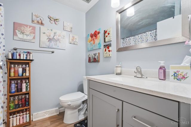 1143 Blackwell Drive, Fairfield, OH 45014