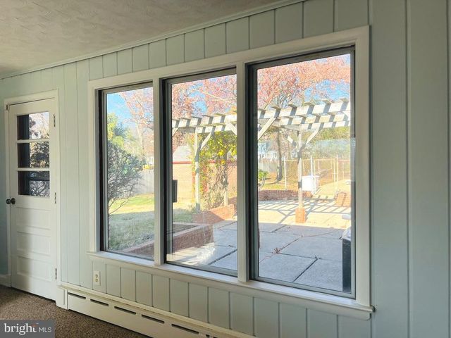 3900 LAUREL RD, Alexandria, VA 22309