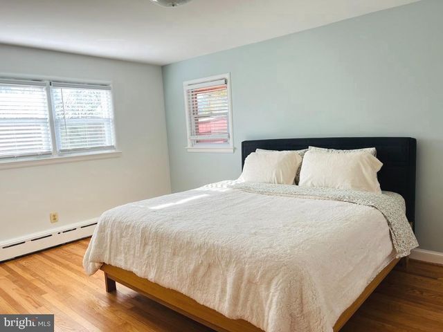 3900 LAUREL RD, Alexandria, VA 22309