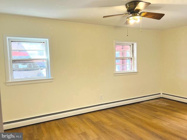 3900 LAUREL RD, Alexandria, VA 22309