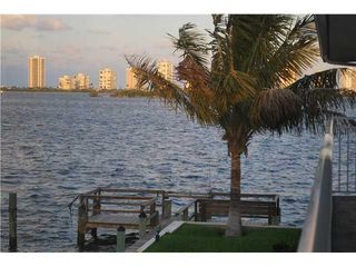 100 Lehane Terrace 26, North Palm Beach, FL 33408