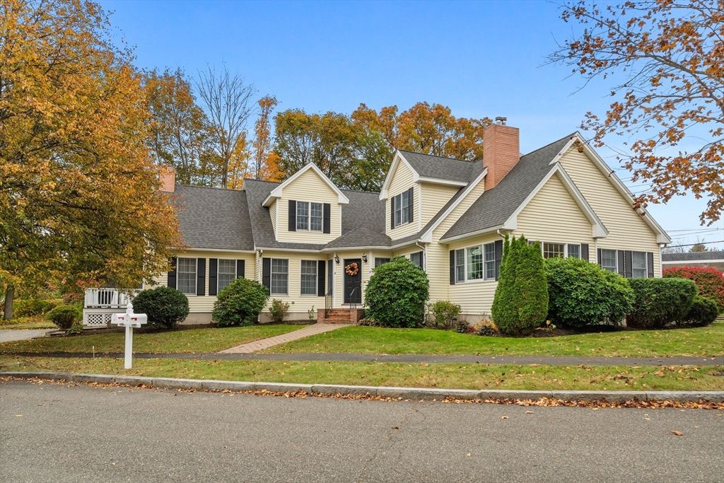 3 Garden Lane 3, Wakefield, MA 01880