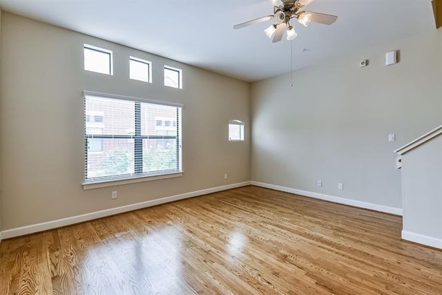 11315 Main Street 304, Houston, TX 77025