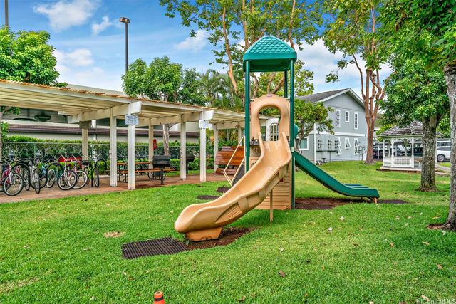 355 Aoloa Street N-102, Kailua, HI 96734