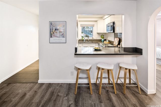 355 Aoloa Street N-102, Kailua, HI 96734