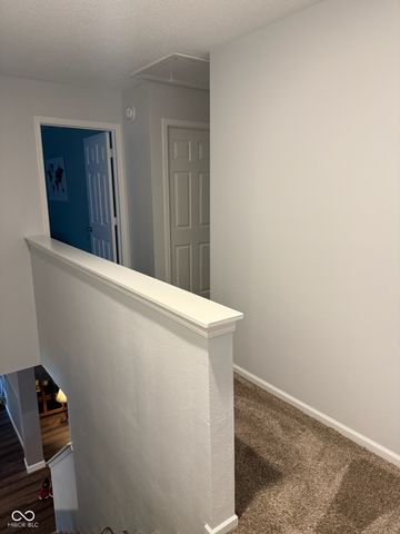 10022 Sapphire Berry Lane, Fishers, IN 46038