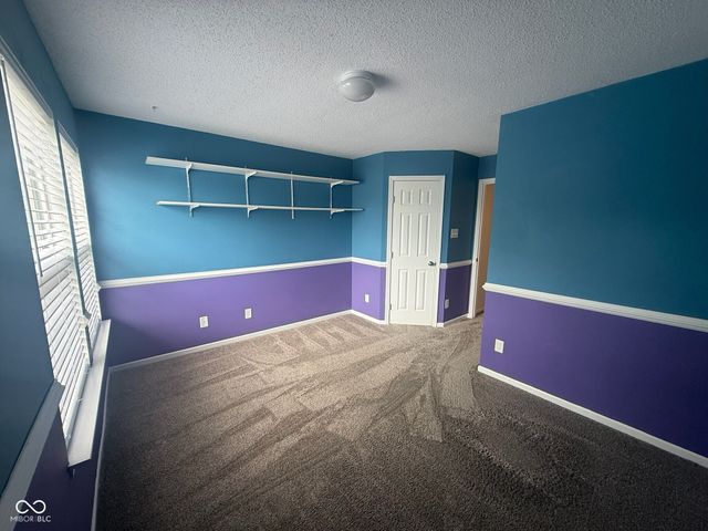 10022 Sapphire Berry Lane, Fishers, IN 46038