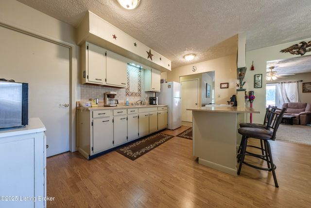 56 Drowsy Rd, Hardinsburg, KY 40143