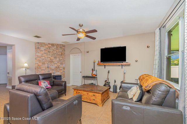 15333 Veramonte Way, Orlando, FL 32828