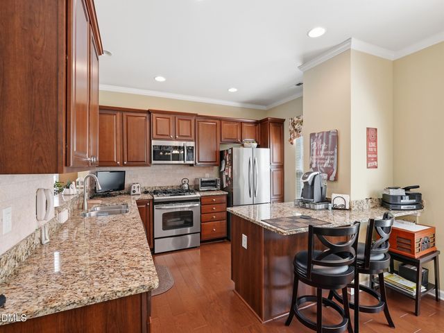 733 Finnbar Drive, Cary, NC 27519