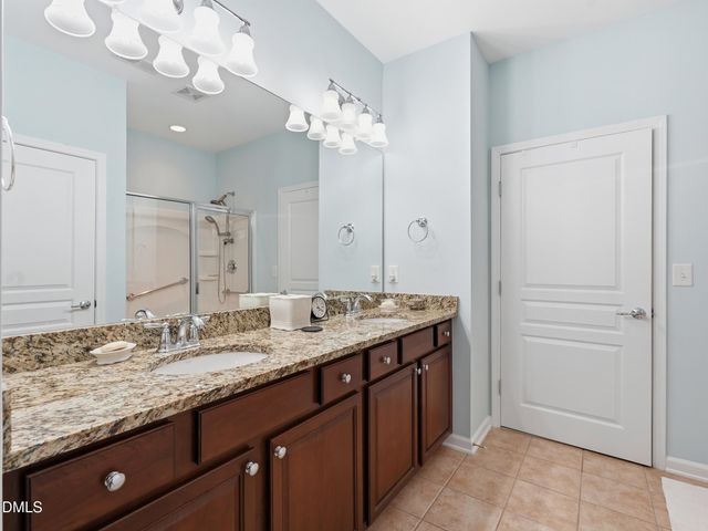 733 Finnbar Drive, Cary, NC 27519