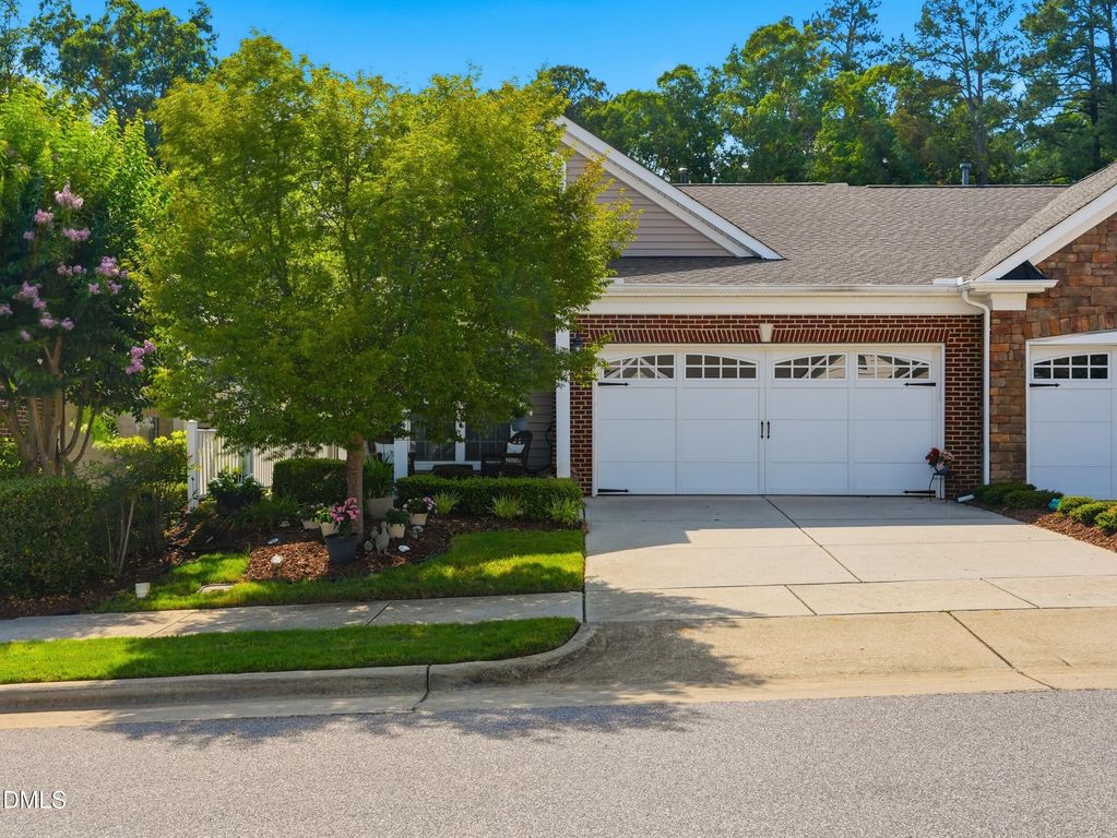 733 Finnbar Drive, Cary, NC 27519