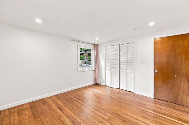 8 Patterson Rd 8, Lexington, MA 02421