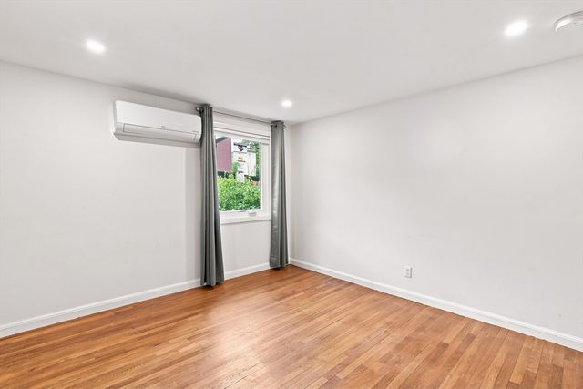 8 Patterson Rd 8, Lexington, MA 02421