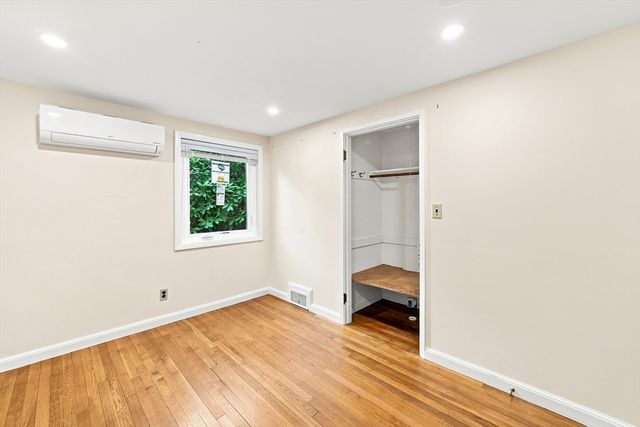 8 Patterson Rd 8, Lexington, MA 02421