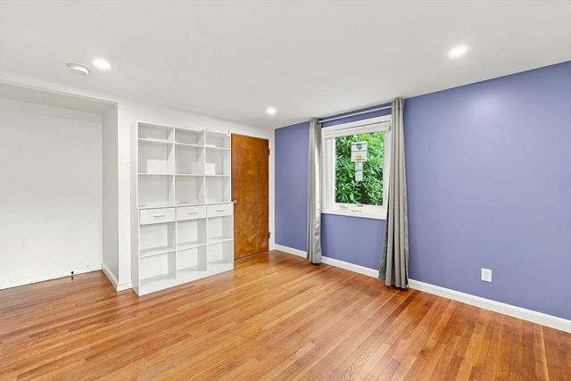 8 Patterson Rd 8, Lexington, MA 02421