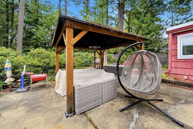 8 Patterson Rd 8, Lexington, MA 02421