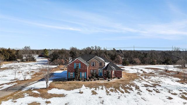 4551 Highland Lake Drive, Norman, OK 73026