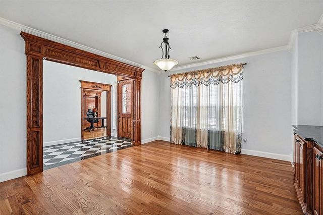 4551 Highland Lake Drive, Norman, OK 73026