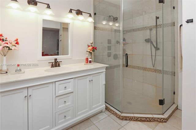 1308 Hollywood Blvd, Hollywood, FL 33019