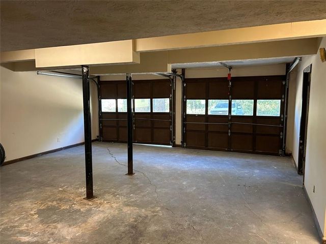 1530 OLEANDER SW Lane, Lilburn, GA 30047